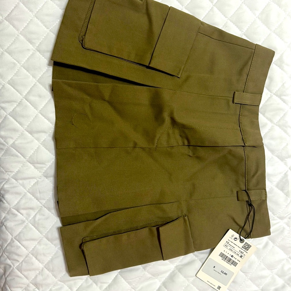 Girls skirt